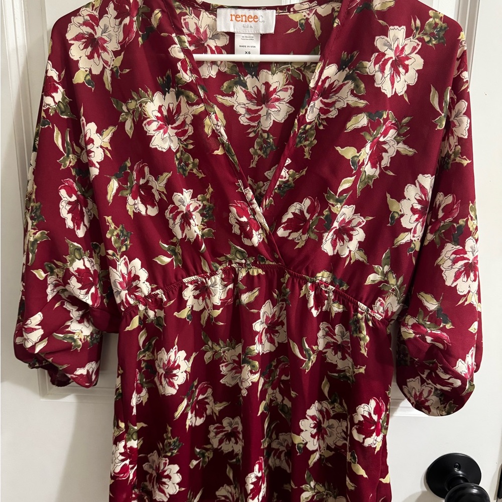 Renee C. Women's Floral Burgundy Top